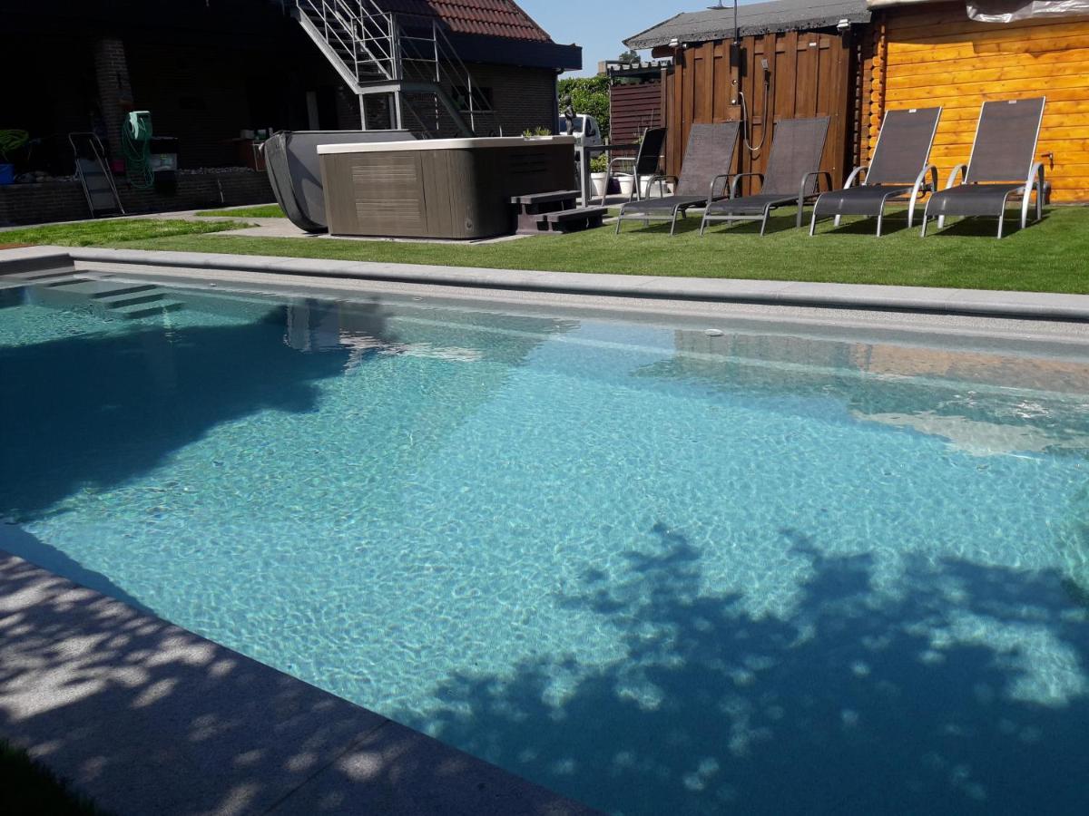 Appartement All In & Zwembad Leopoldsburg Dış mekan fotoğraf